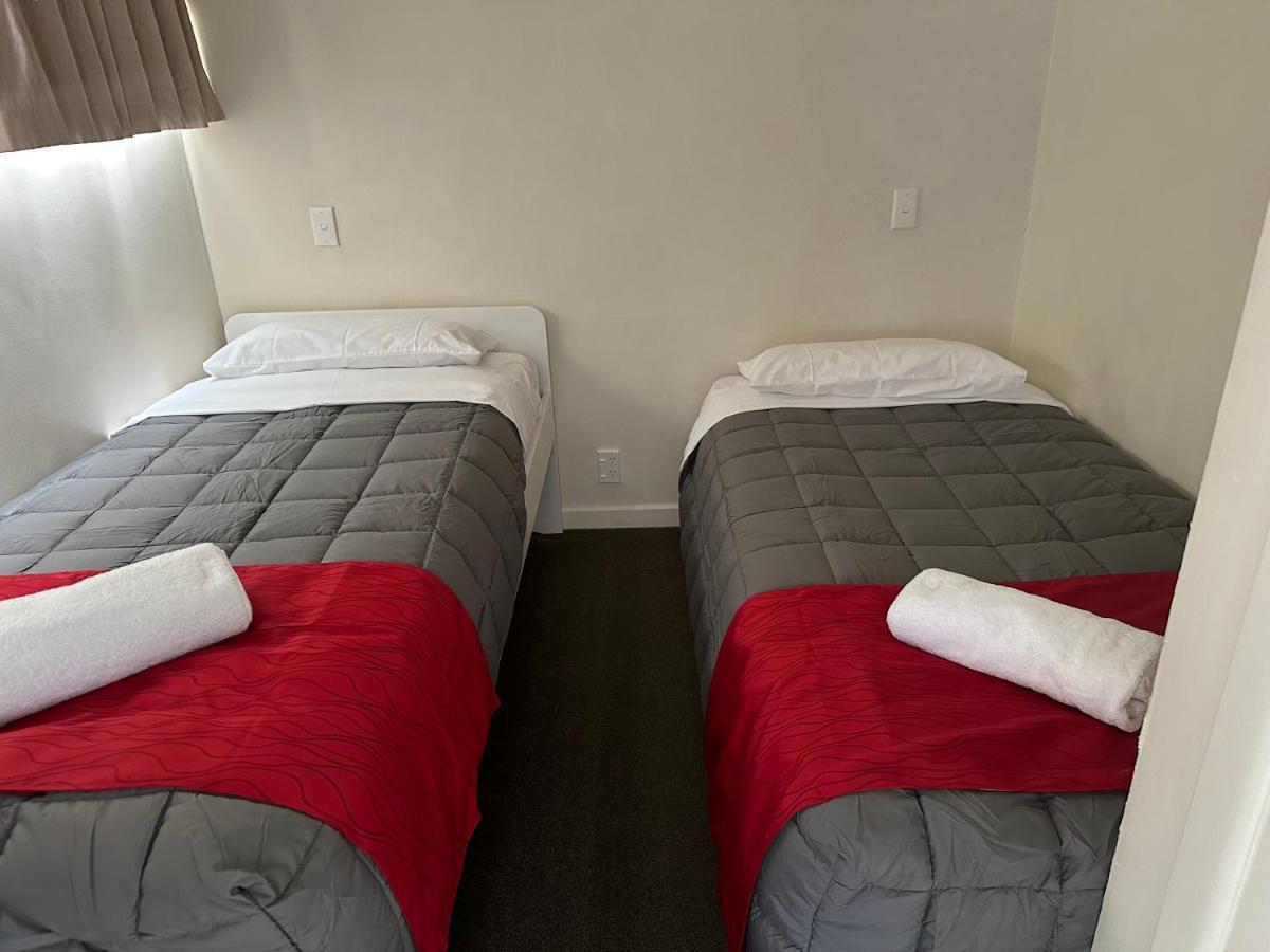 Touchwood Motor Inn & Inner City Camping Ground Auckland Exterior foto